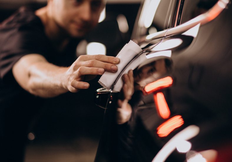 Car wash detailing station